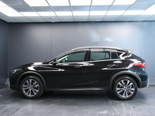 INFINITI QX30 usata, con Airbag laterali