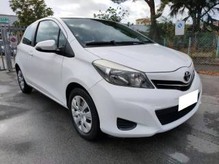 TOYOTA Yaris usata, con Airbag Passeggero