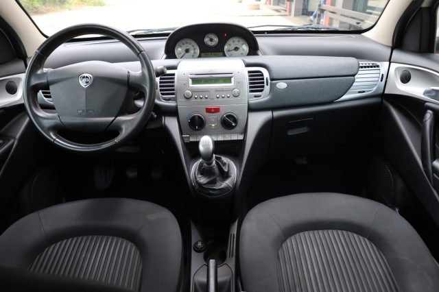LANCIA Ypsilon usata, con Isofix