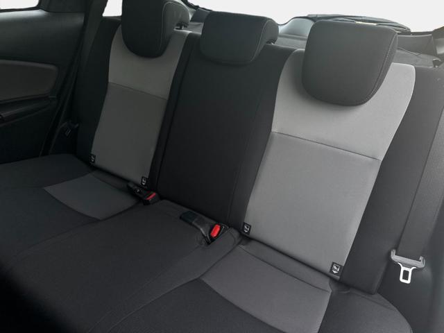 TOYOTA Yaris usata, con ESP