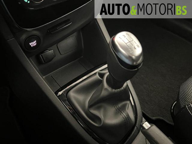 RENAULT Clio usata, con USB