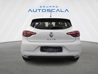 RENAULT Clio usata, con Autoradio