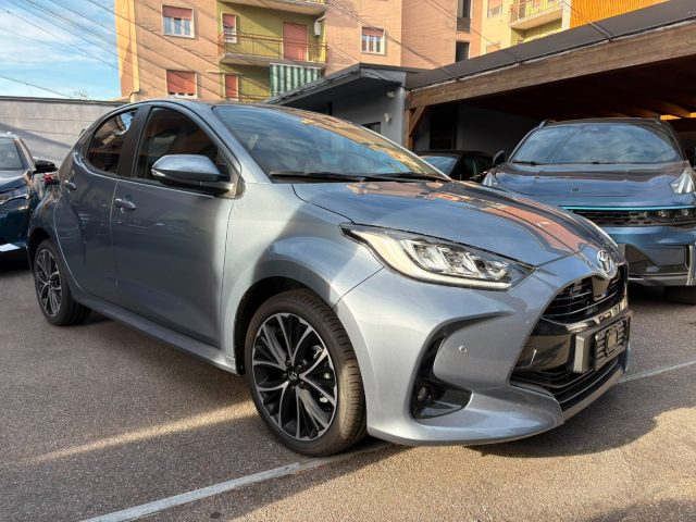 TOYOTA Yaris usata, con Airbag laterali