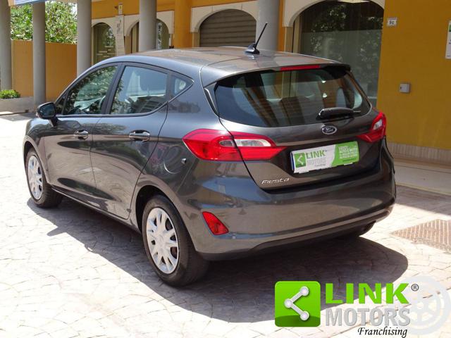 FORD Fiesta usata, con Autoradio