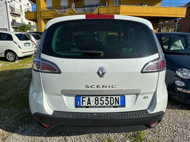 RENAULT Scenic usata, con Alzacristalli elettrici