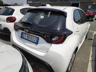 TOYOTA Yaris usata, con Airbag laterali