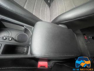 VOLKSWAGEN Touran usata, con Bracciolo