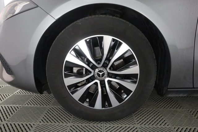 MERCEDES-BENZ A 180 usata 15