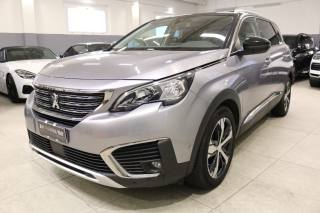 PEUGEOT 5008 usata, con Airbag laterali