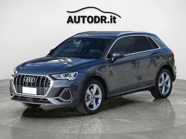 AUDI Q3 usata, con Park Distance Control