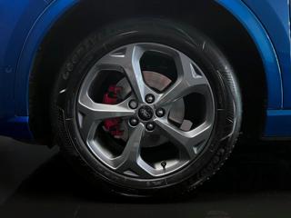 FORD Kuga usata, con Climatizzatore