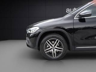 MERCEDES-BENZ GLA 200 usata, con Climatizzatore