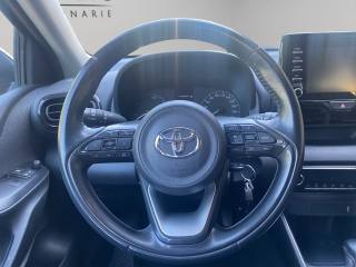 TOYOTA Yaris usata, con Bracciolo