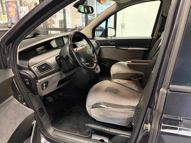 PEUGEOT 807 usata, con Boardcomputer