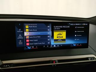 BMW iX usata, con Touch screen