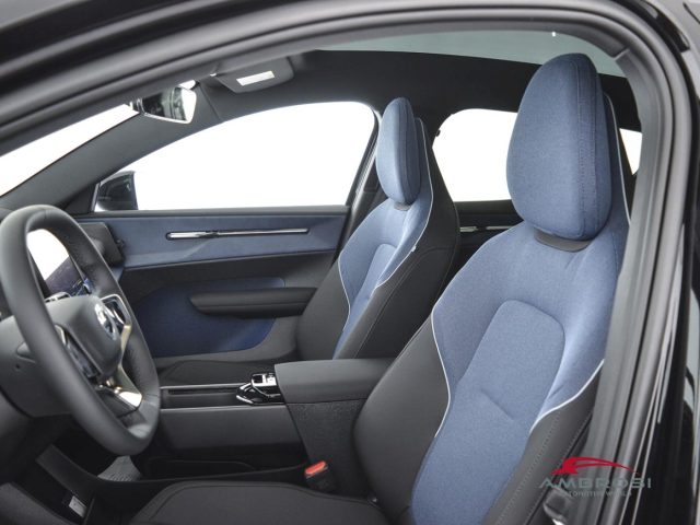 VOLVO EX30 usata 8