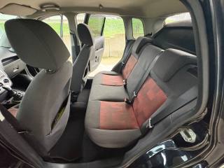 FORD Fiesta usata, con USB