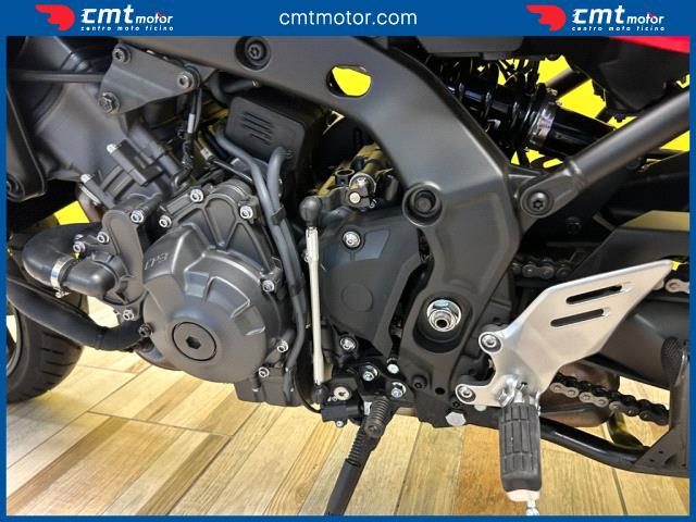 YAMAHA Tracer usata 12