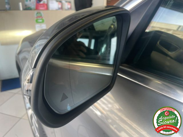 MERCEDES-BENZ GLC 220 usata, con Volante multifunzione