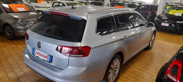 VOLKSWAGEN Passat usata, con Chiusura centralizzata