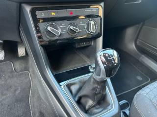 VOLKSWAGEN T-Cross usata, con ESP