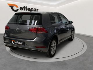 VOLKSWAGEN Golf usata, con Autoradio