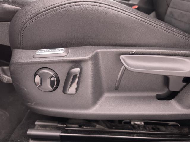 VOLKSWAGEN Passat Variant usata, con Cruise Control