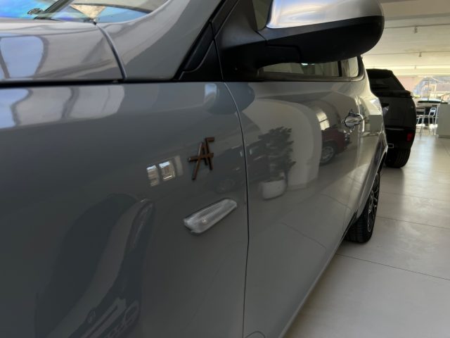 LANCIA Ypsilon usata, con Autoradio