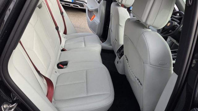 PORSCHE Macan usata, con Controllo trazione