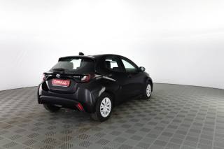 TOYOTA Yaris usata 3