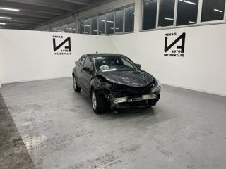 TOYOTA C-HR 1.8 Hybrid E-CVT Business