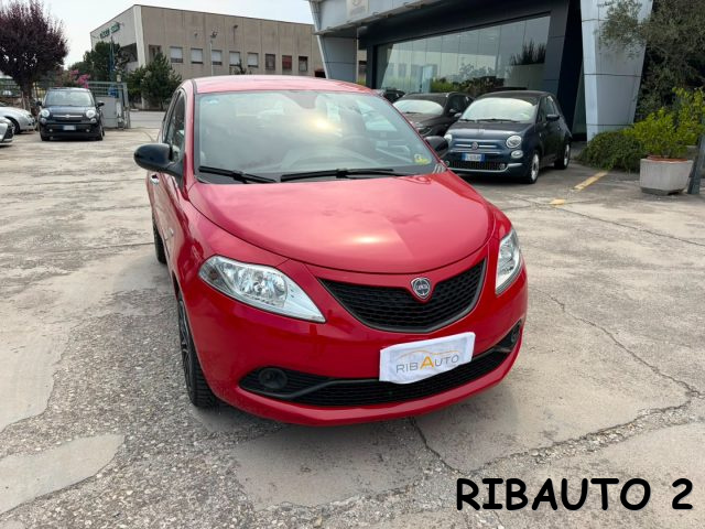 LANCIA Ypsilon usata, con Immobilizzatore elettronico