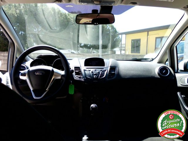 FORD Fiesta usata, con Servosterzo