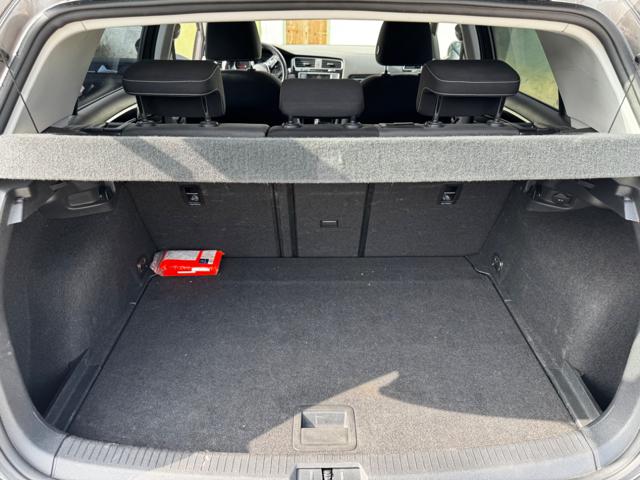 VOLKSWAGEN Golf usata, con Climatizzatore