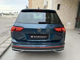 VOLKSWAGEN Tiguan usata, con Autoradio