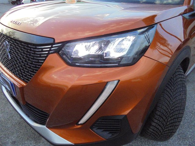PEUGEOT 2008 usata, con Airbag Passeggero