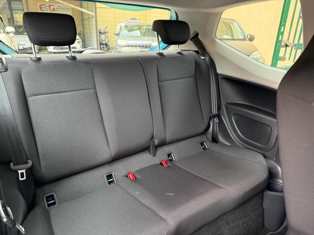 VOLKSWAGEN up! usata, con ESP