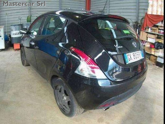 LANCIA Ypsilon usata, con Airbag Passeggero