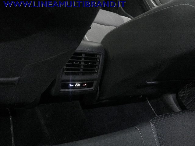 VOLKSWAGEN Golf usata, con Regolazione elettrica sedili
