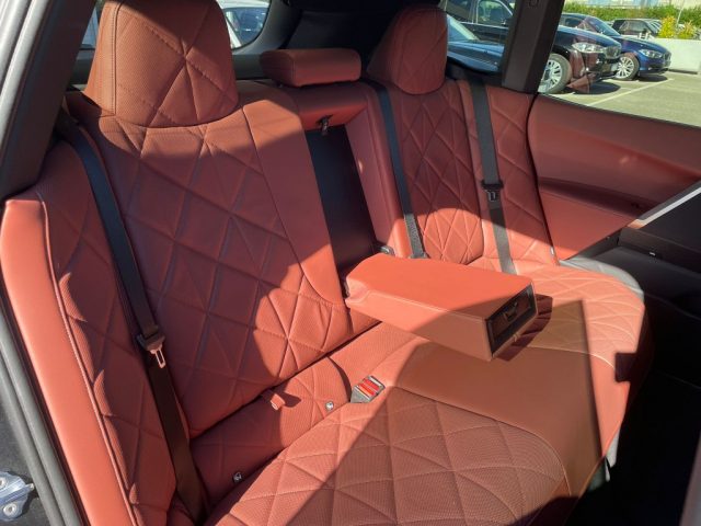 BMW iX usata, con Sensore di luce