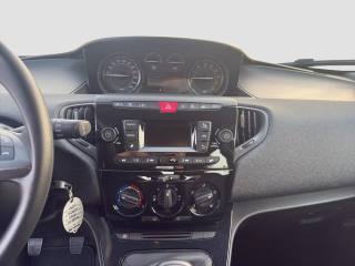 LANCIA Ypsilon usata 11