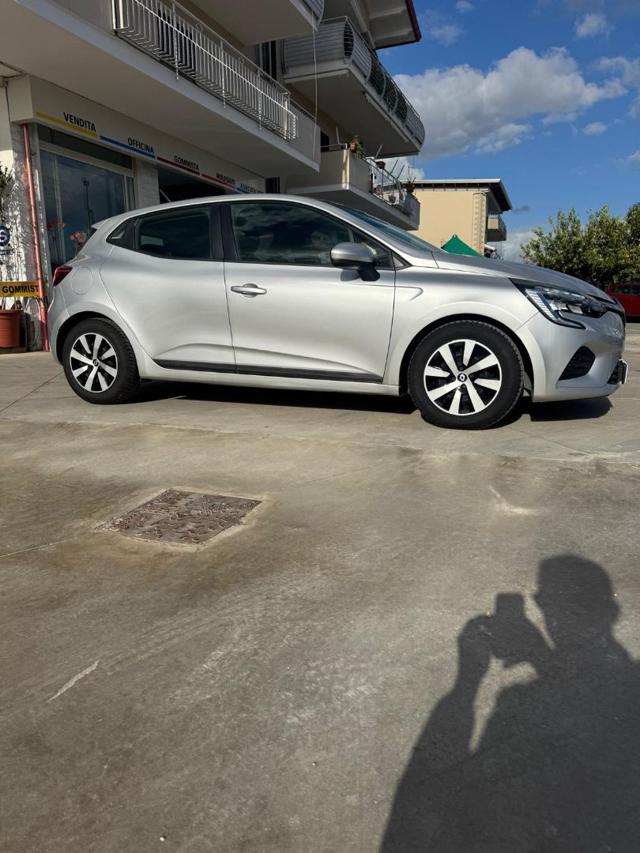RENAULT Clio usata, con Climatizzatore