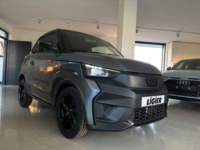 LIGIER JS usata, con Autoradio