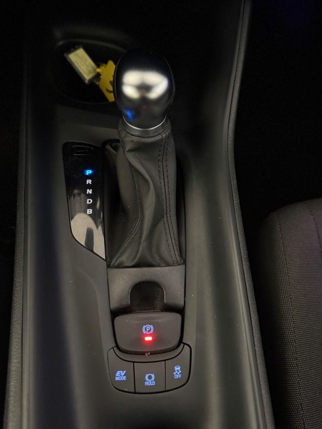 TOYOTA C-HR usata 5
