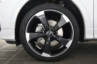 AUDI Q2 usata 8