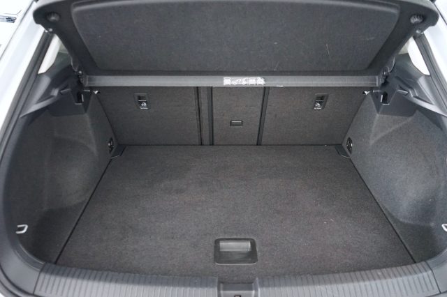 VOLKSWAGEN T-Roc usata, con Climatizzatore automatico, 2 zone