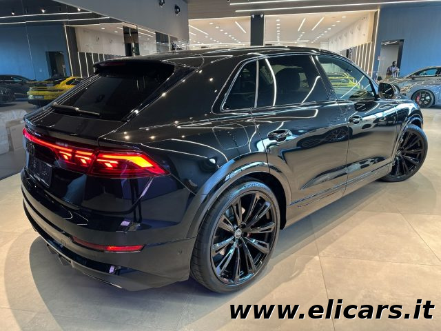 AUDI Q8 usata, con Autoradio