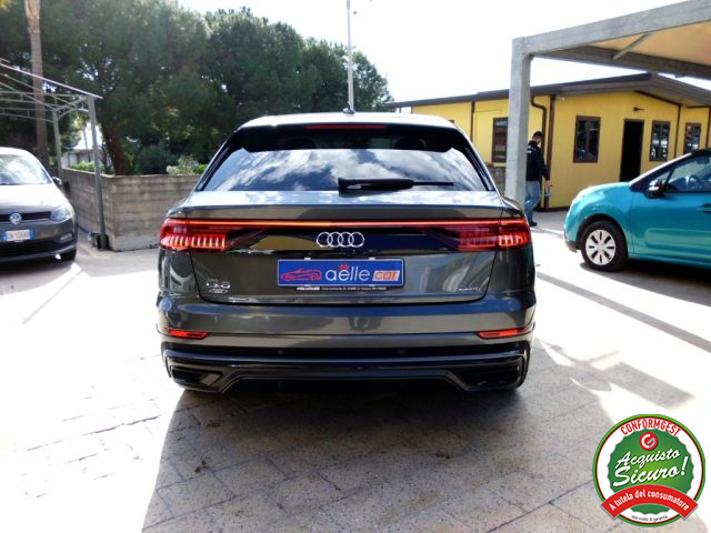 AUDI Q8 usata, con Autoradio