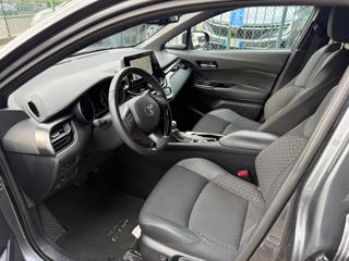 TOYOTA C-HR usata, con Specchietti laterali elettrici