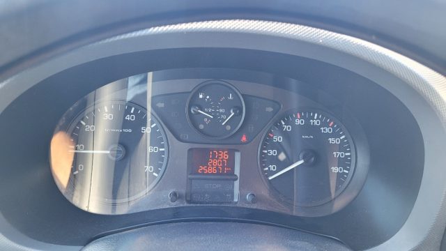 PEUGEOT Partner usata 14